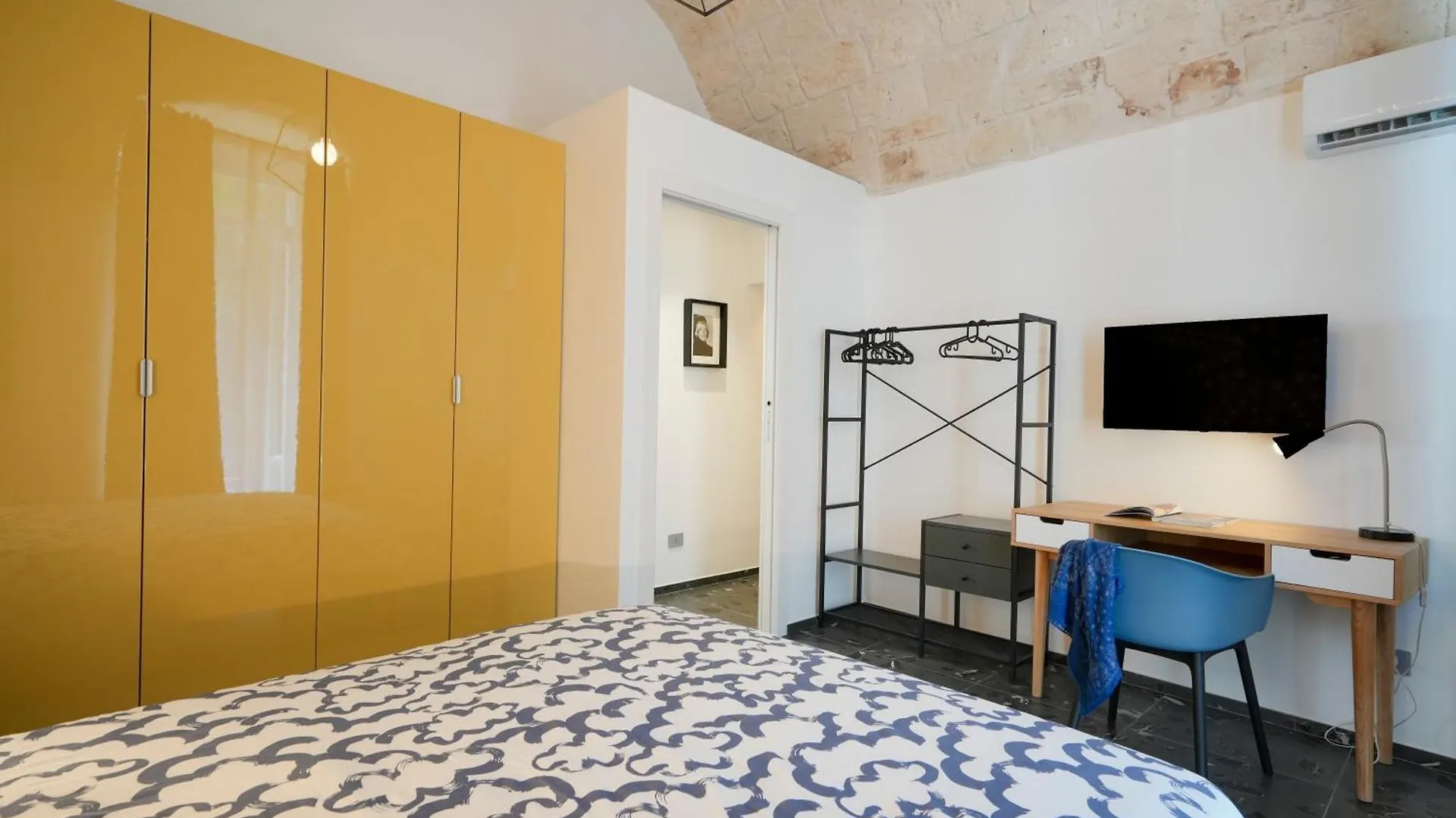 Apartment Stayart - Contemporary Home For Travellers Bari